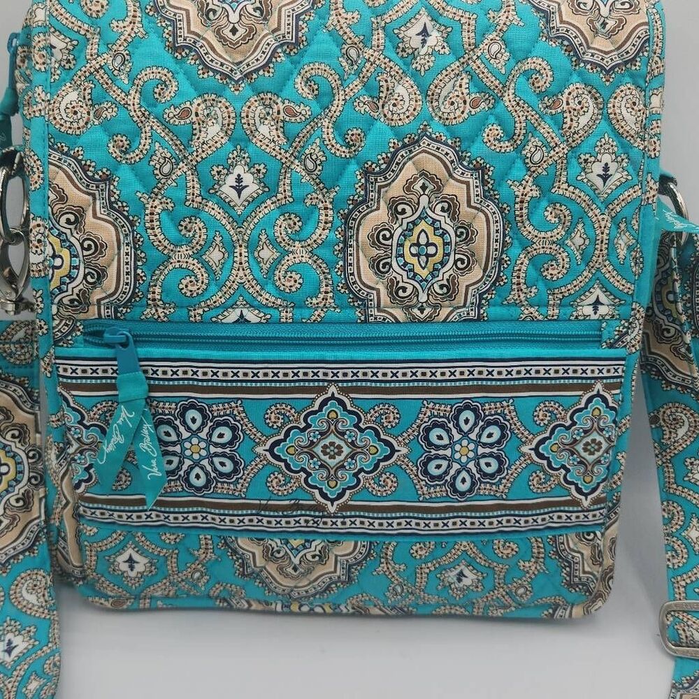 Vera Bradley totally turquiose messenger bag,wallet and clip on ID holder - Picture 2 of 13
